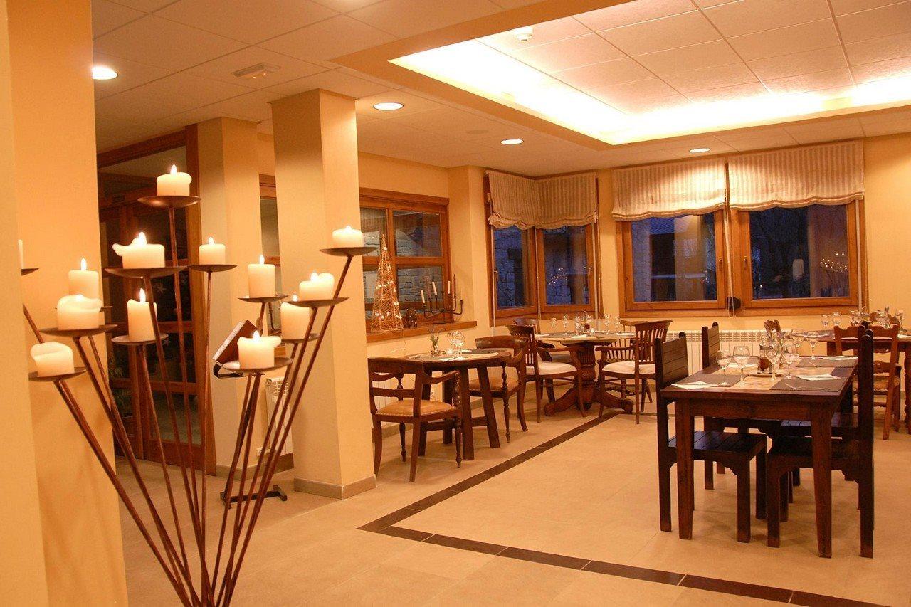 Hotel Els Encantats Espot Extérieur photo