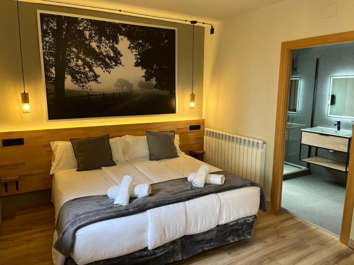 Hotel Els Encantats Espot Extérieur photo