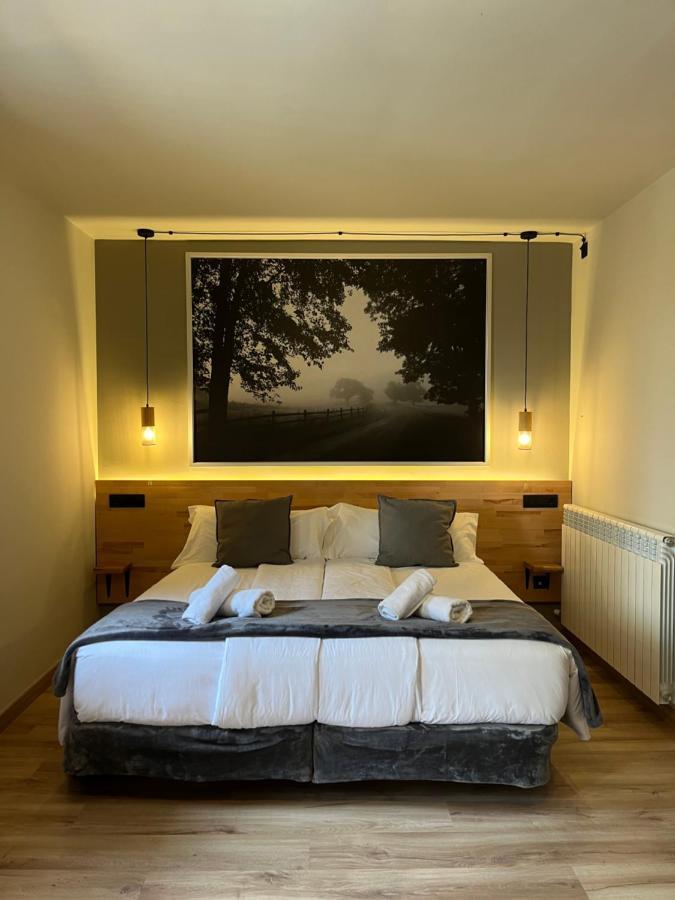Hotel Els Encantats Espot Extérieur photo